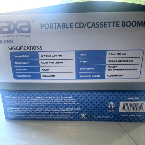 NAXA Portable CD/Cassette Boombox NEW NPB-268 AM/FM Radio Aux Input Preset Mem - Picture 5 of 6